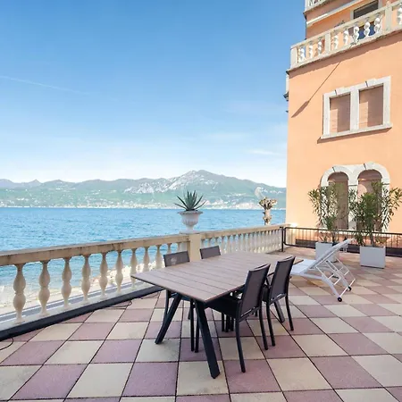 Apartmentsgarda - Bavaria Apartman *